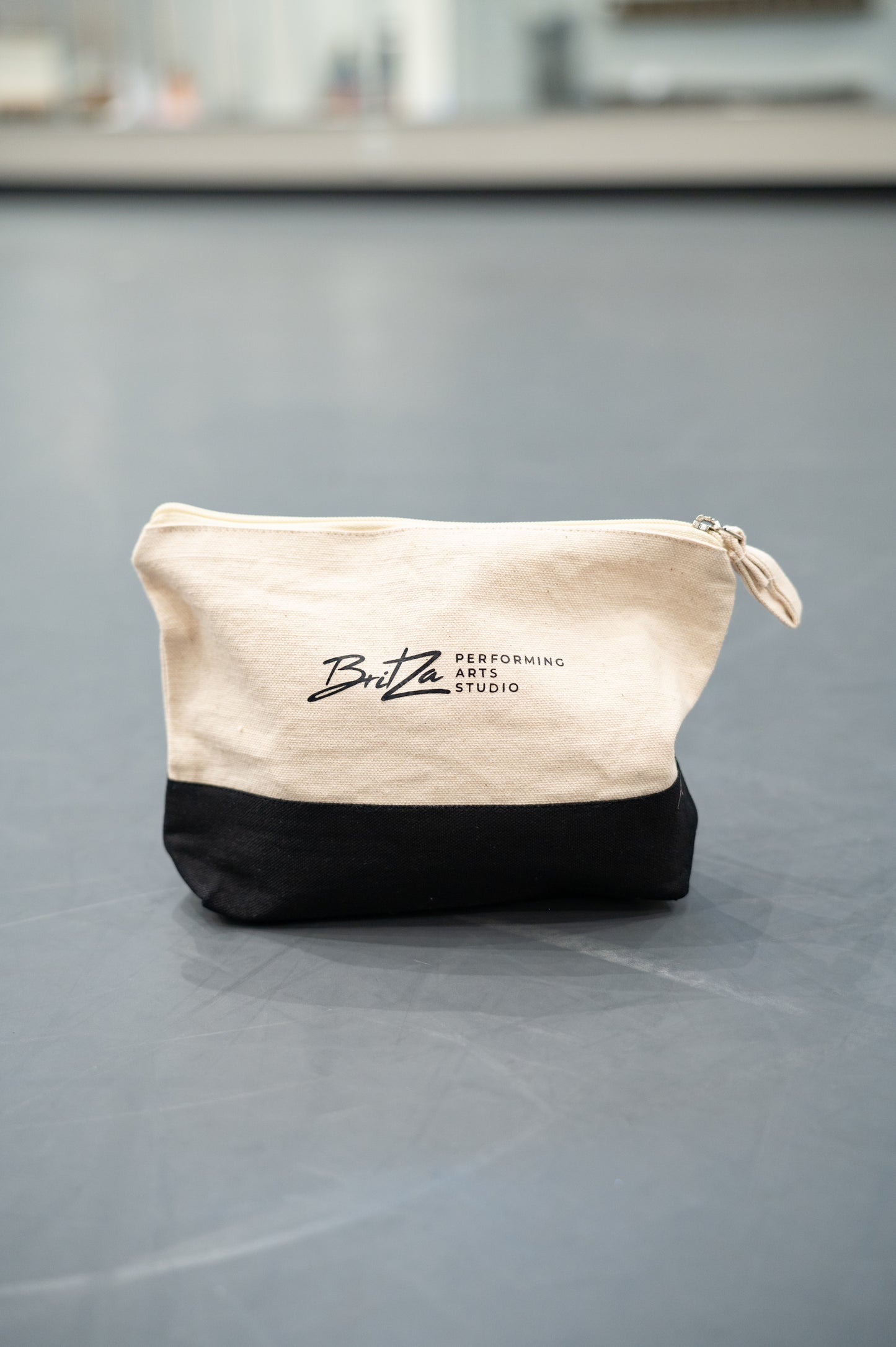 BritZa Zipper Pouch