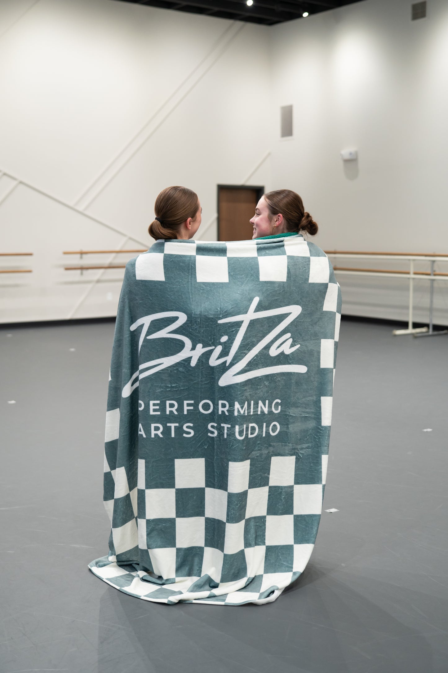 BritZa Plush Blankets