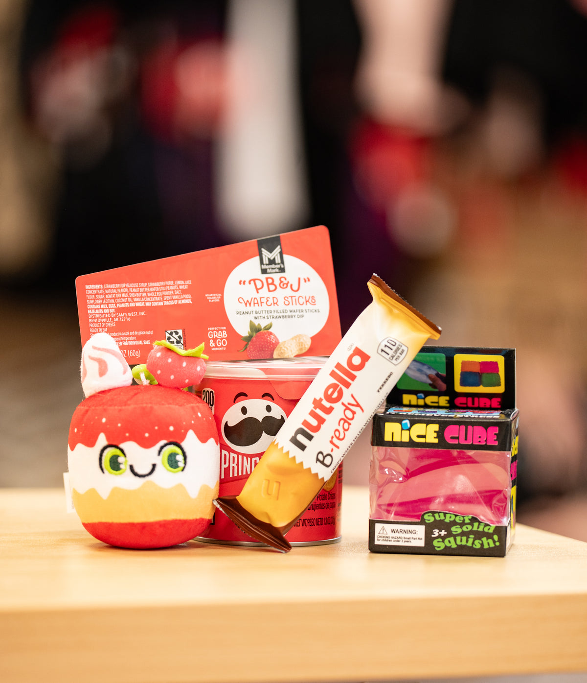 Squishies & Snacks Bundle 2026 Holiday Show Pre-Order